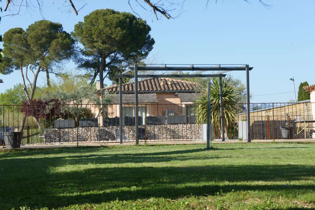 Residence Les Peupliers Loriol-du-Comtat المظهر الخارجي الصورة