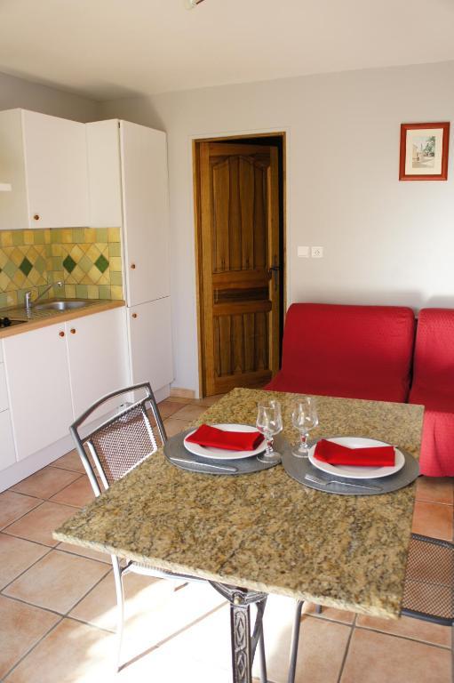 Residence Les Peupliers Loriol-du-Comtat الغرفة الصورة