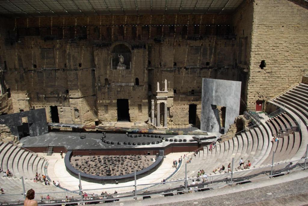 Residence Les Peupliers Loriol-du-Comtat المظهر الخارجي الصورة
